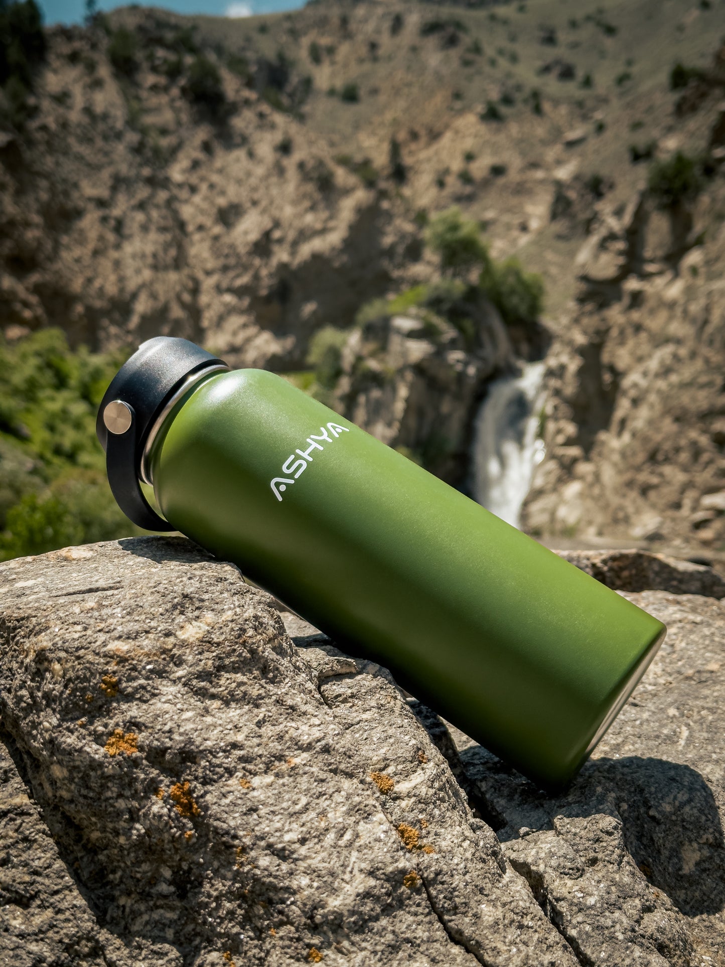 TITAN BOTTLE | 40 oz Insulated Premium Flask/Bottle