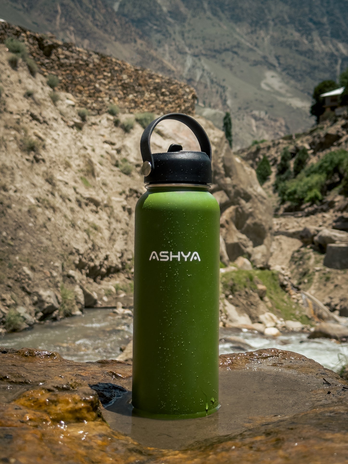 TITAN BOTTLE | 40 oz Insulated Premium Flask/Bottle